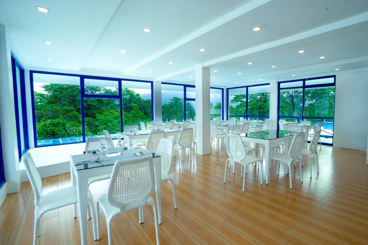 เดอะ พัลลาเดียม โฮเต็ล - โกรอน Hotel ภายนอก รูปภาพ